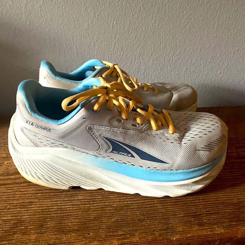 Altra Olympus Running Shoe